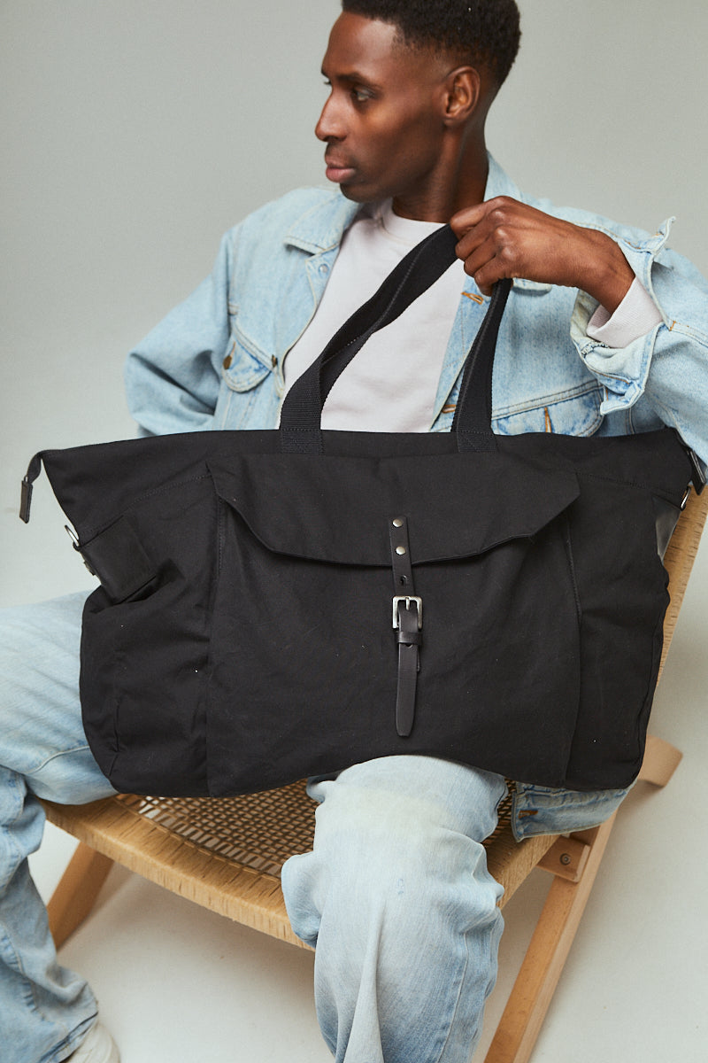 Freddie Waxed Cotton Holdall in Black