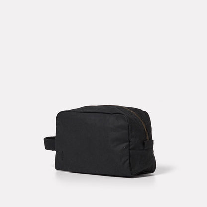 Simon Waxed Cotton Washbag in Black