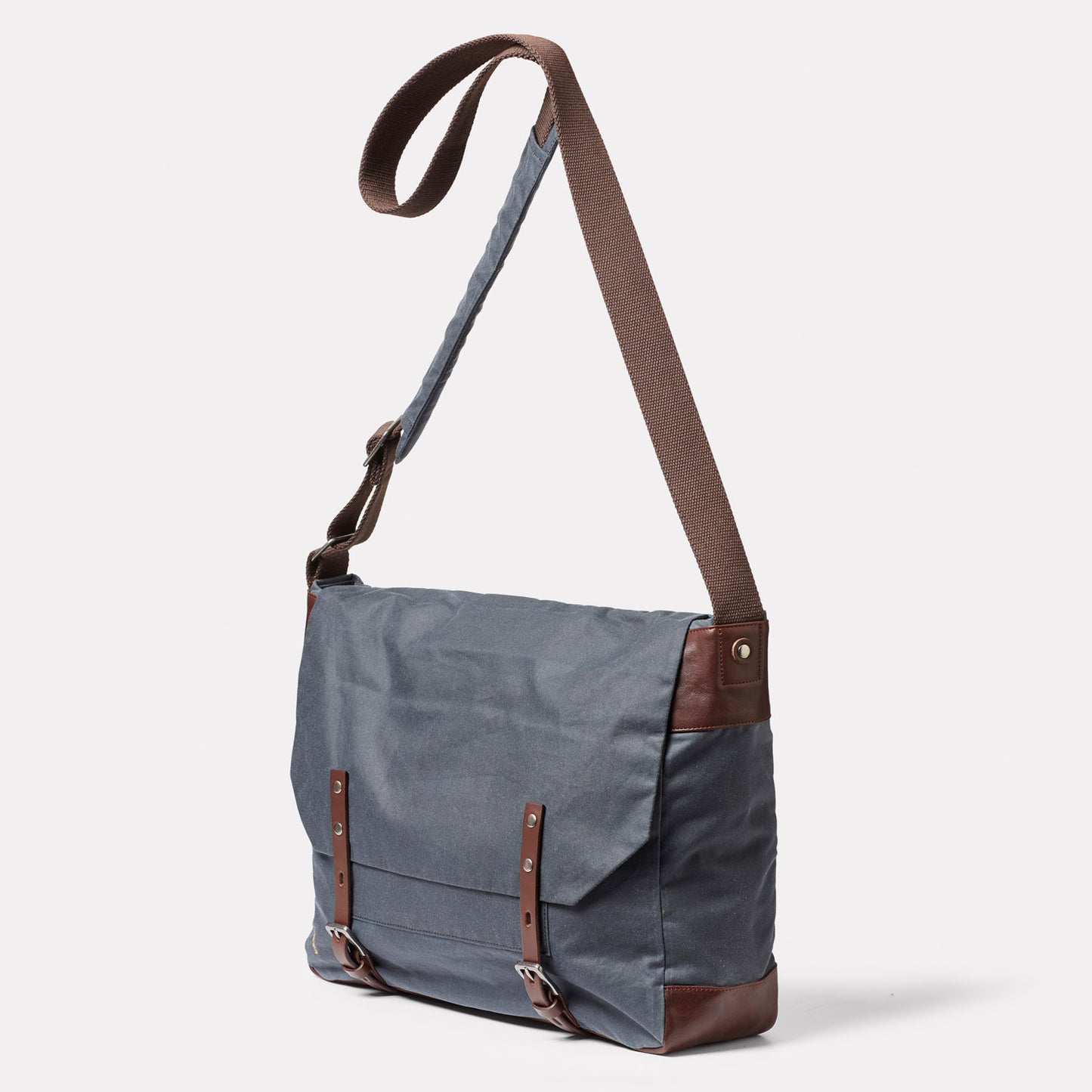 Jeremy Large Waxed Cotton Crossbody Satchel in Steel