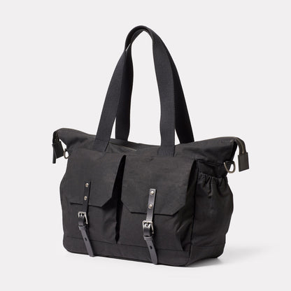 Maxi Changing Bag in Black