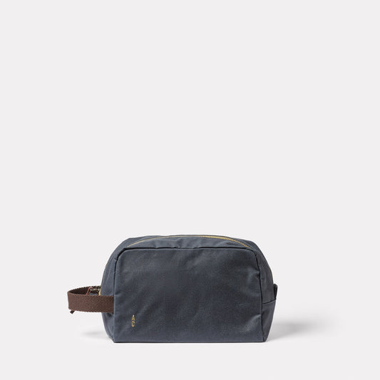 Simon Waxed Cotton Washbag in Steel