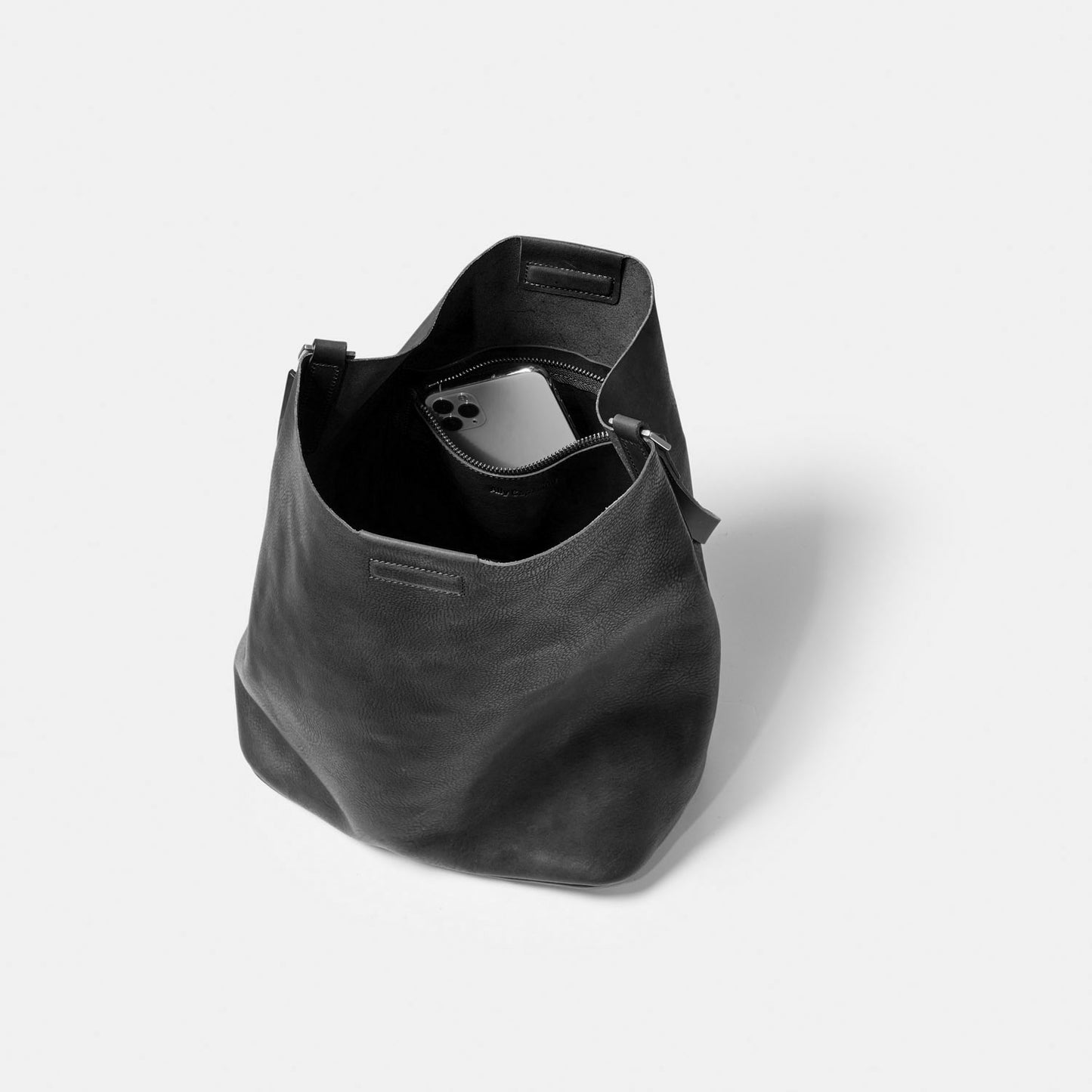 Lloyd Small Calvert Leather Bucket Bag in Black