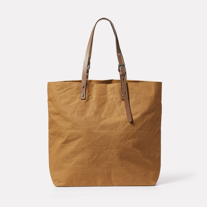 Natalie Waxed Cotton Tote in Chert