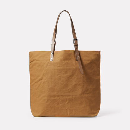 Natalie Waxed Cotton Tote in Chert
