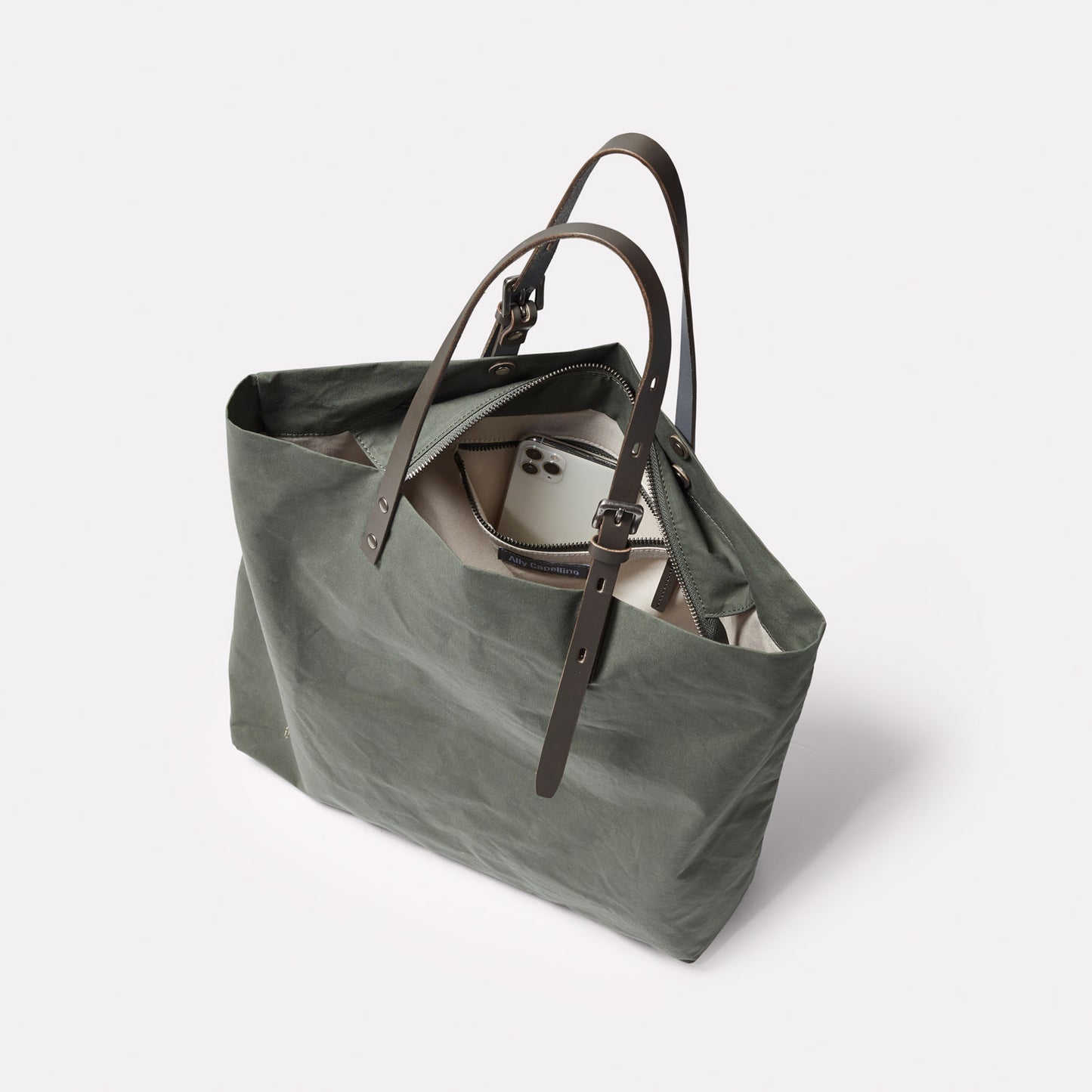Natalie Waxed Cotton Tote in Olive