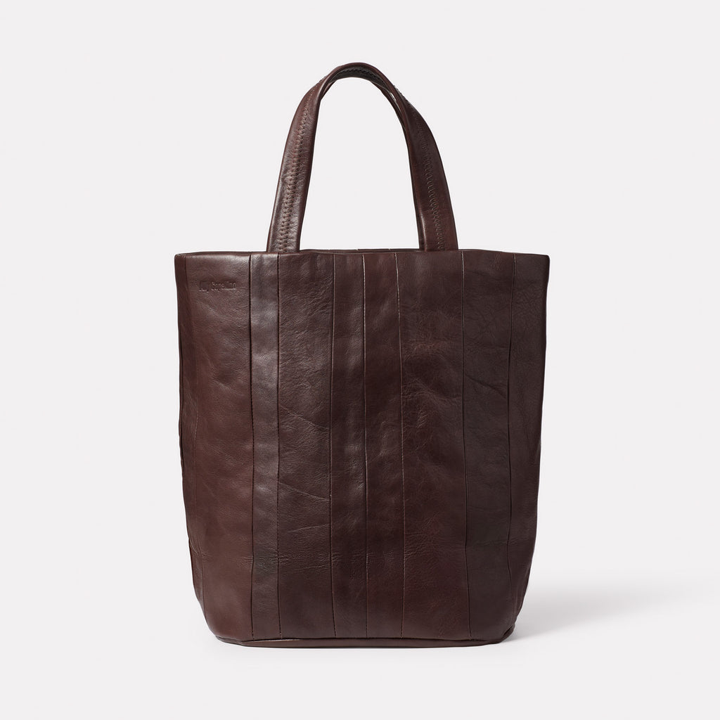 Bobby British Pasture Leather Bucket Bag in Bog