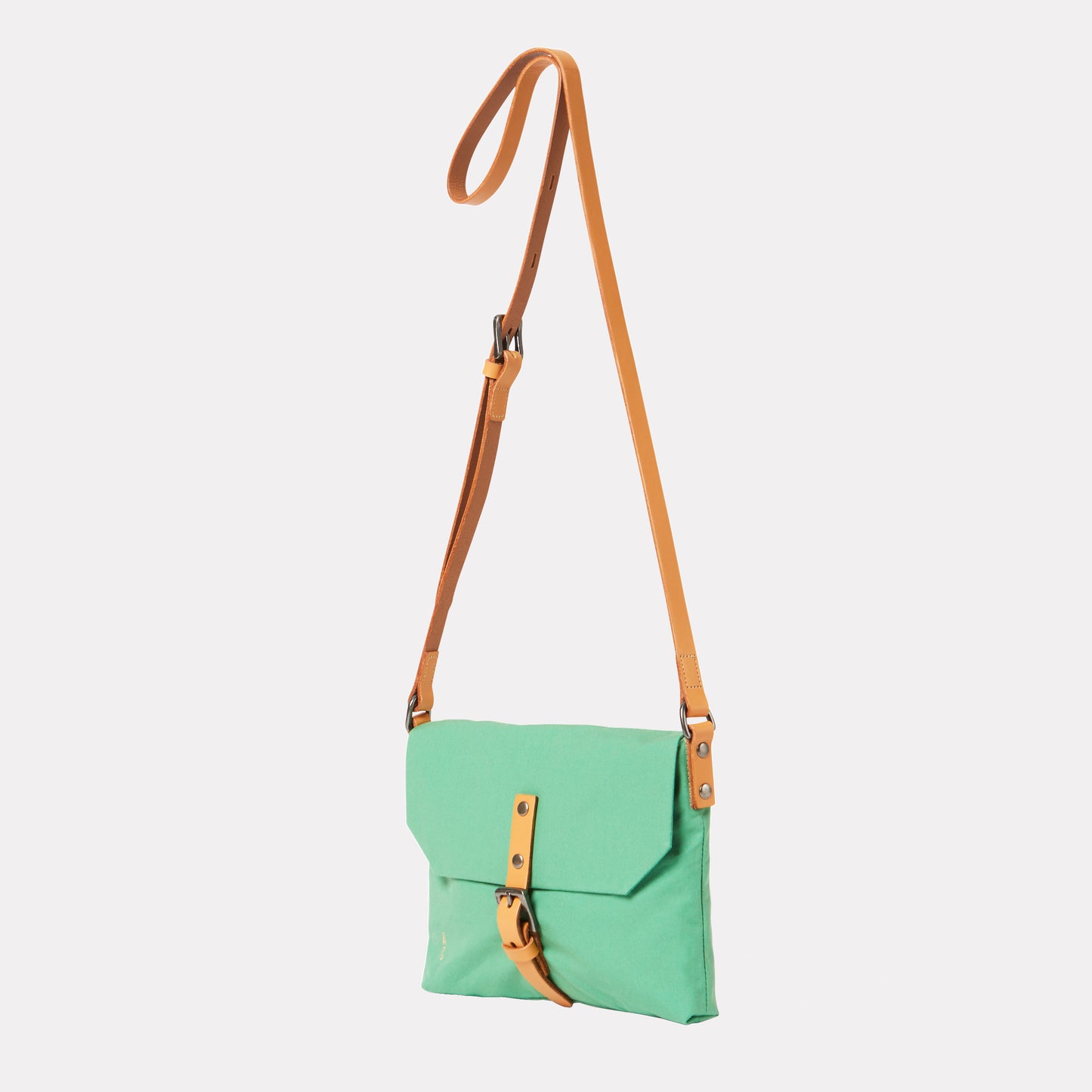 Friday WUW Waxed Cotton Crossbody Bag in Green
