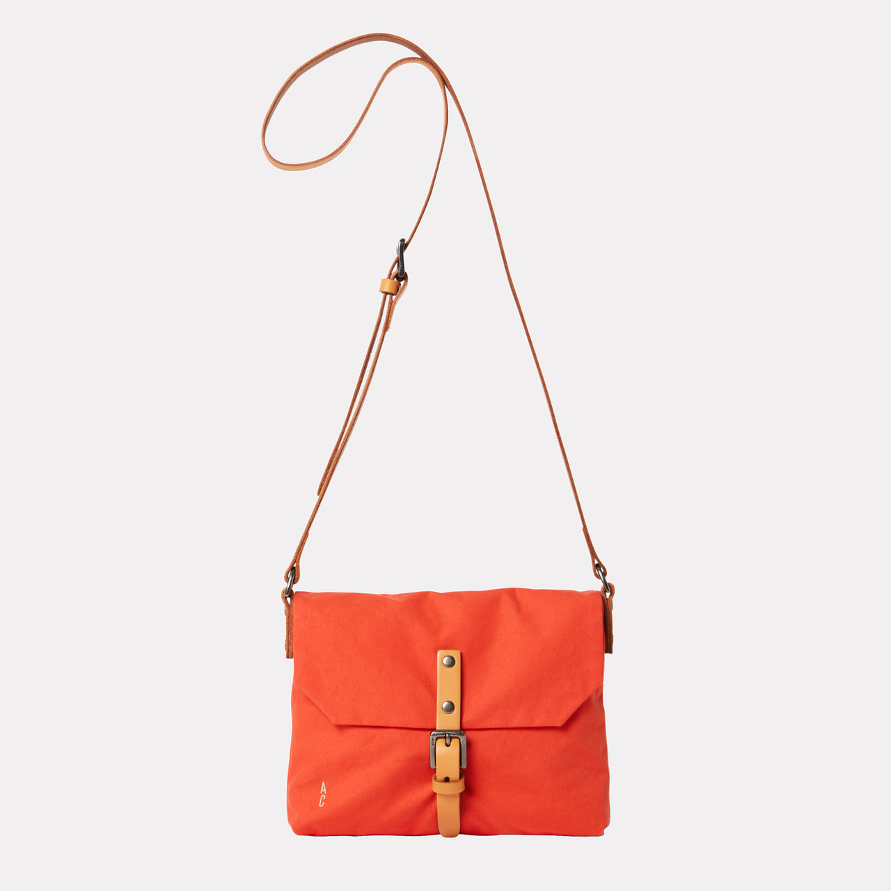 Friday WUW, Waxed Cotton crossbody bag in Red
