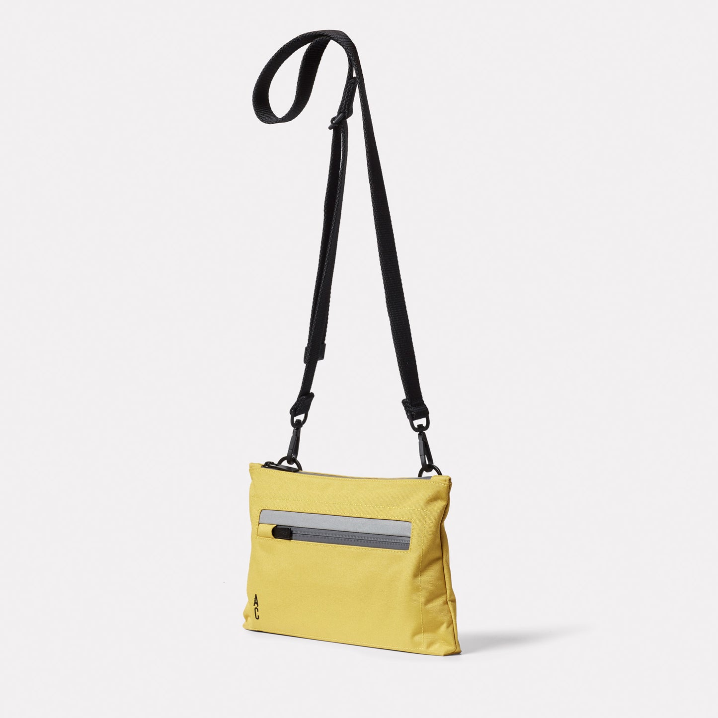 Herb Travel Cycle Crossbody Bag in Lemon
