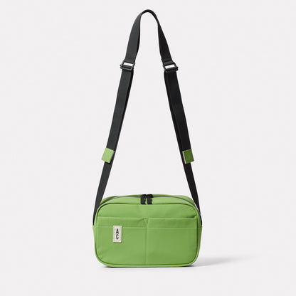 Hinge Hemp Crossbody Bag in Grass