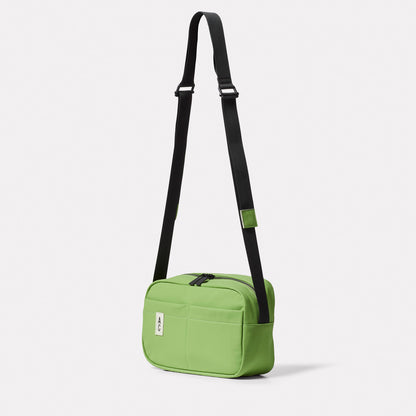Hinge Hemp Crossbody Bag in Grass