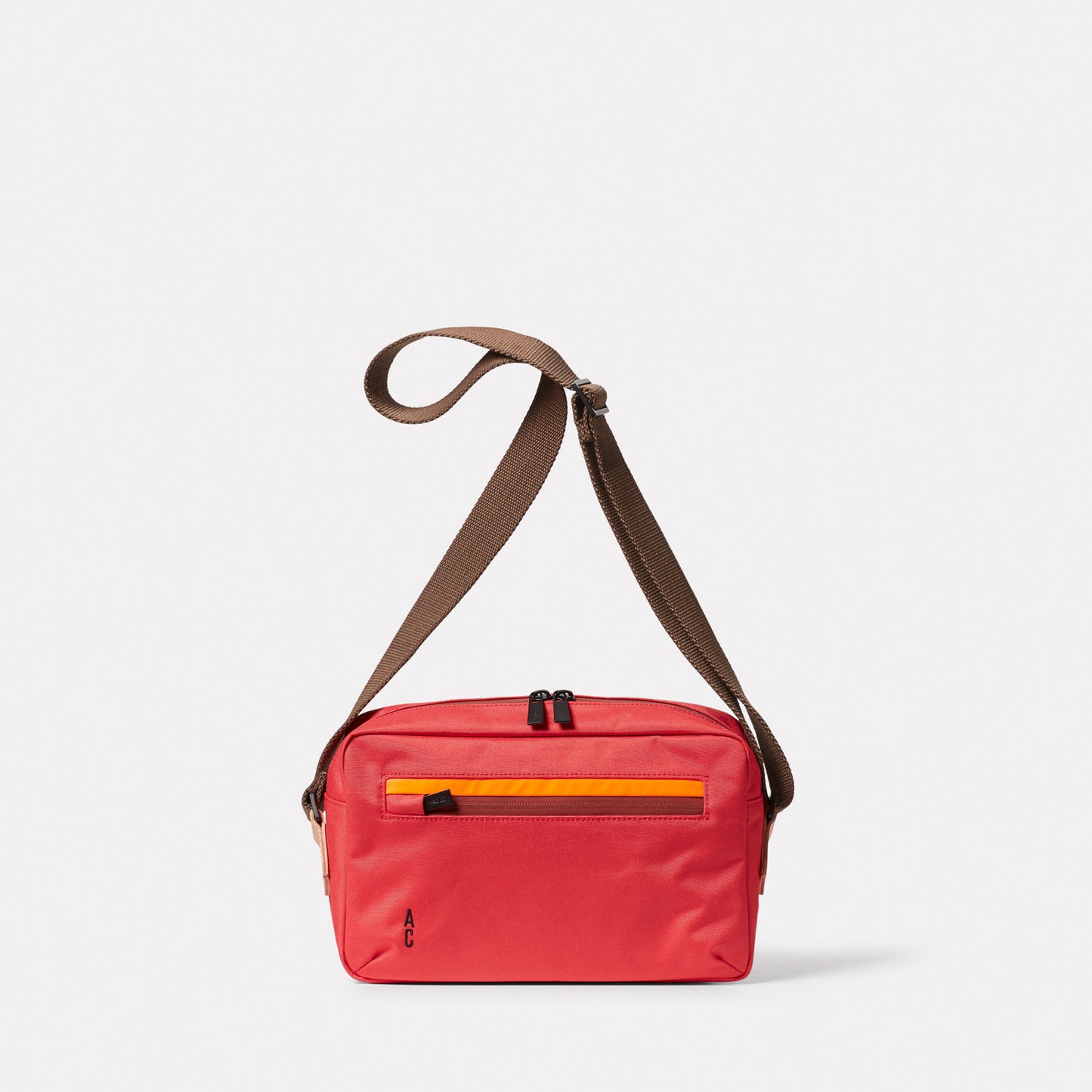 Hotspur Travel Cycle Recycled Crossbody Bag in Crimson
