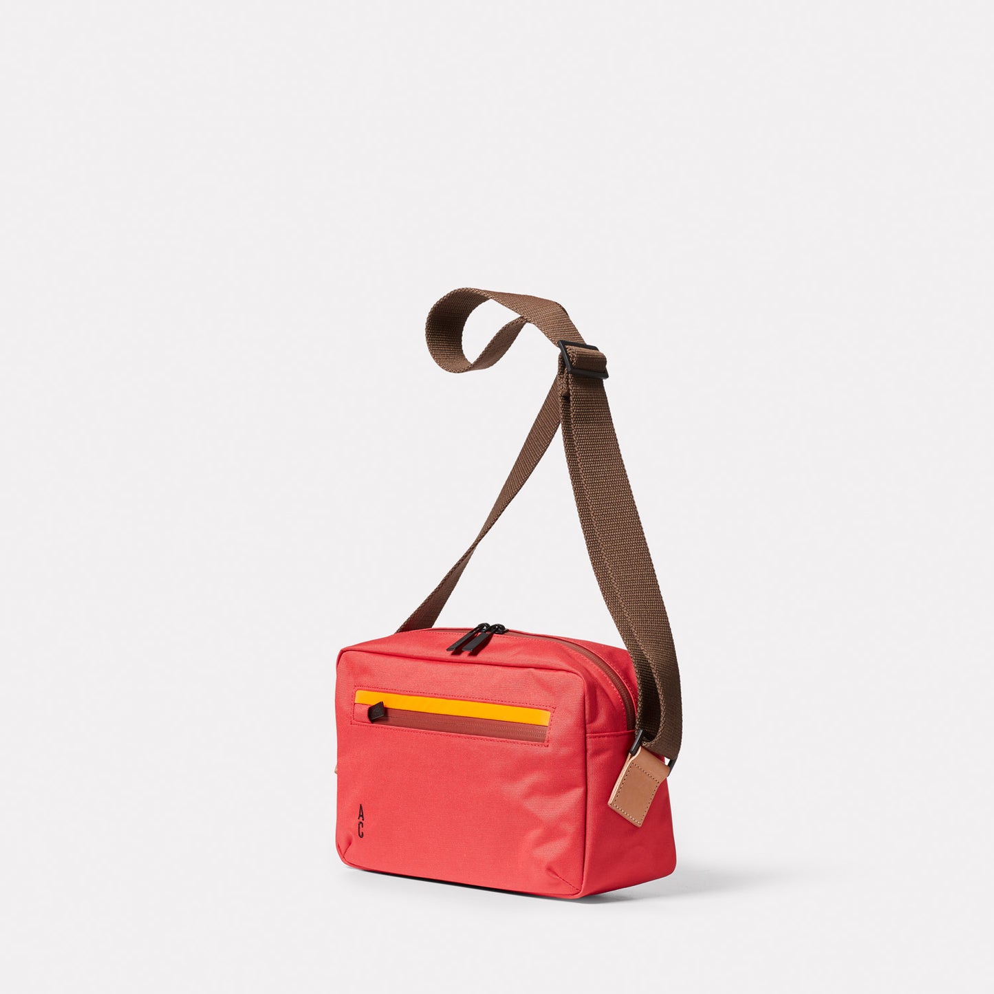 Hotspur Travel Cycle Recycled Crossbody Bag in Crimson