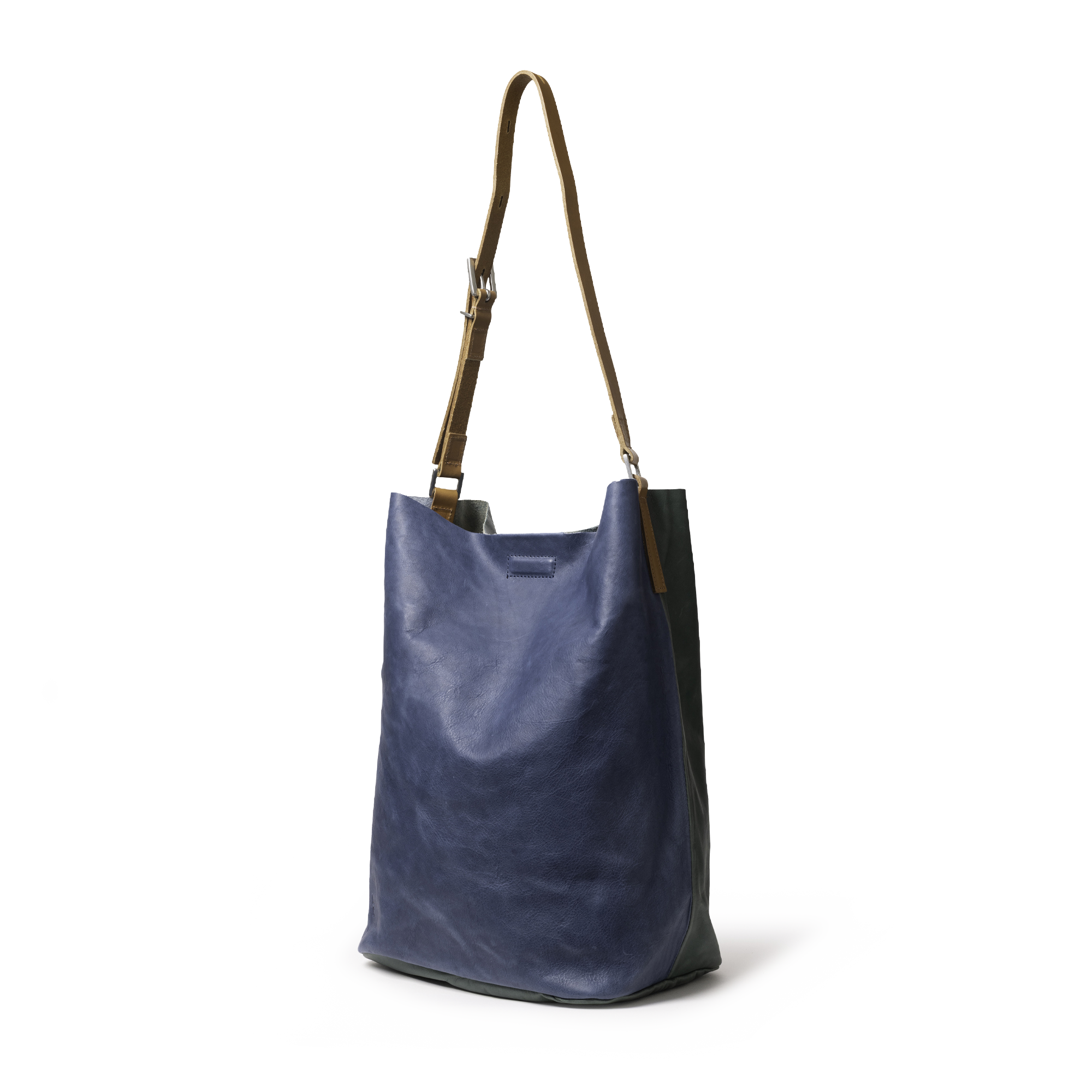 Lloyd Large Ebor Leather Bucket Bag in Blue/Green