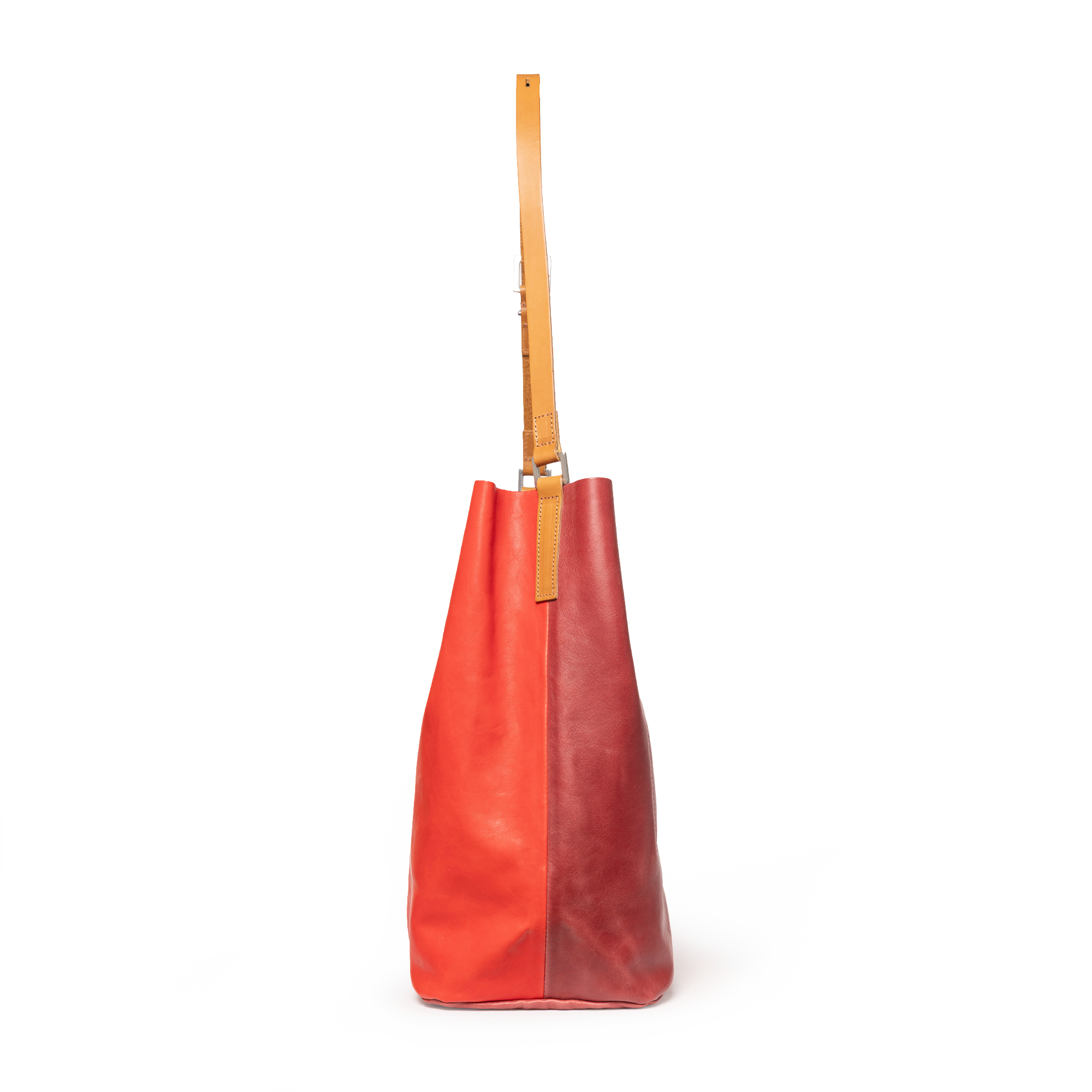 Lloyd Large Ebor Leather Bucket Bag in Red/Grape
