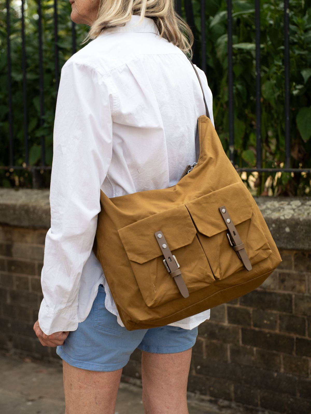 Fonz Waxed Cotton Hobo Bag in Chert