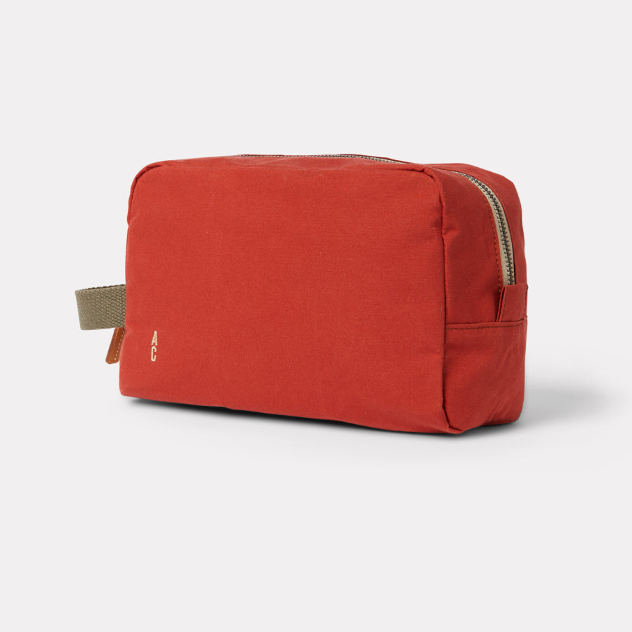 Simon Waste You Want Waxed Cotton Washbag in Rust