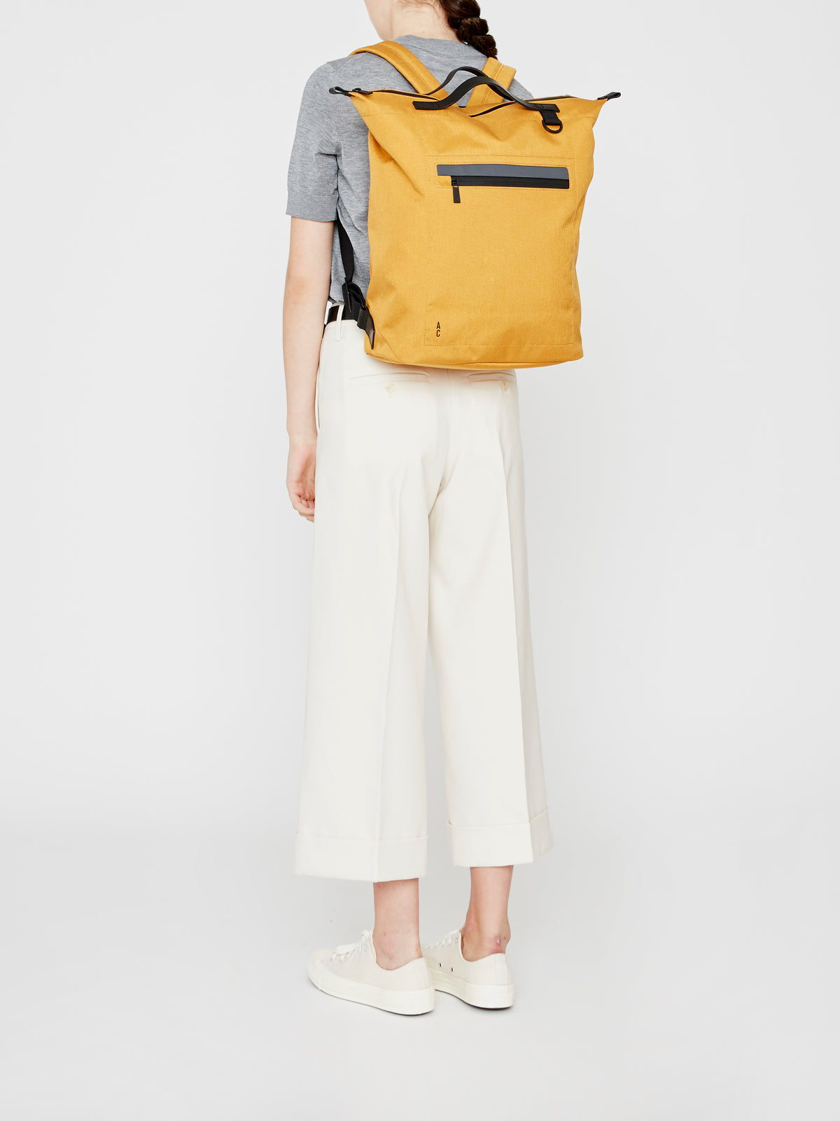 Ally capellino hoy travel cycle backpack new arrivals