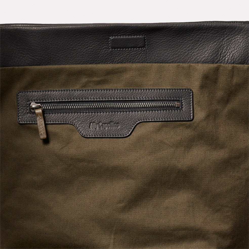 Bobo Camlet Leather Shoulder Bag in Black