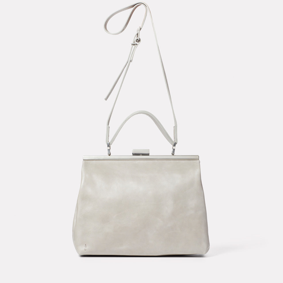 Frida Soft Frame Bag in Grey