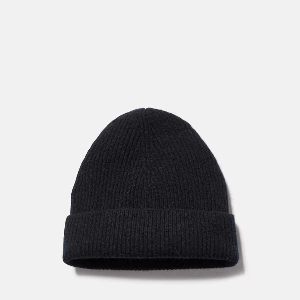 Lambswool Hat in Black