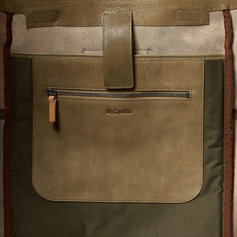 Hoy Leather Backpack in Moss