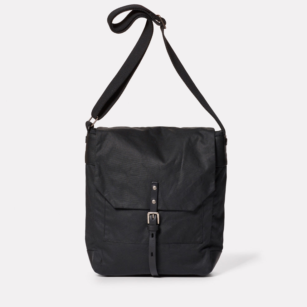 Jonny Waxed Cotton Satchel in Black