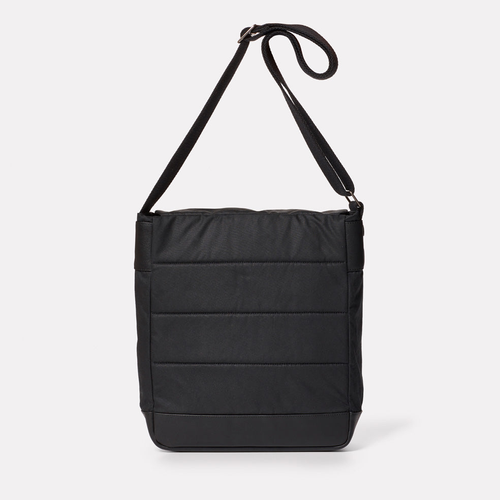Jonny Waxed Cotton Satchel in Black