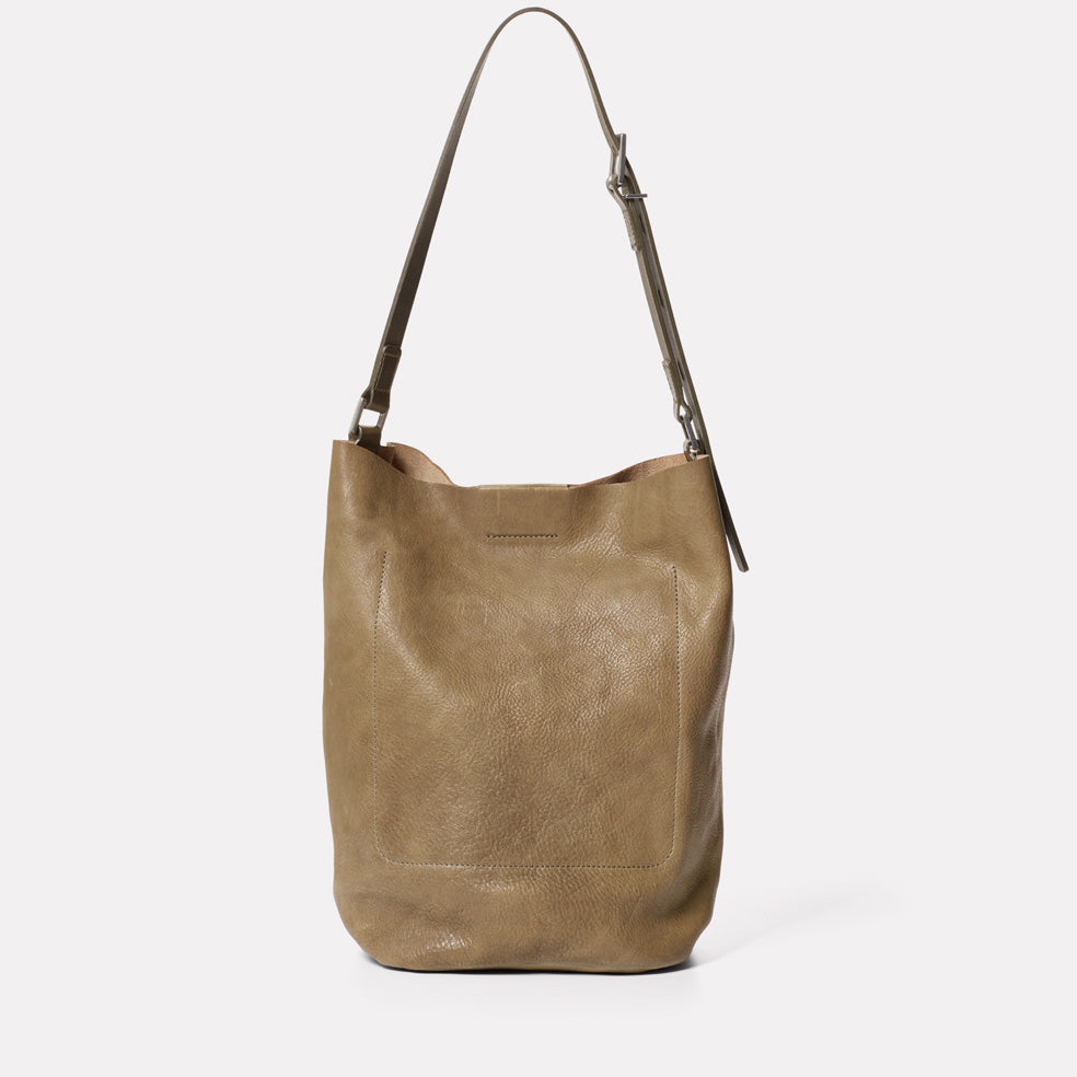 Lloyd Small Calvert Leather Bucket Bag in Moss