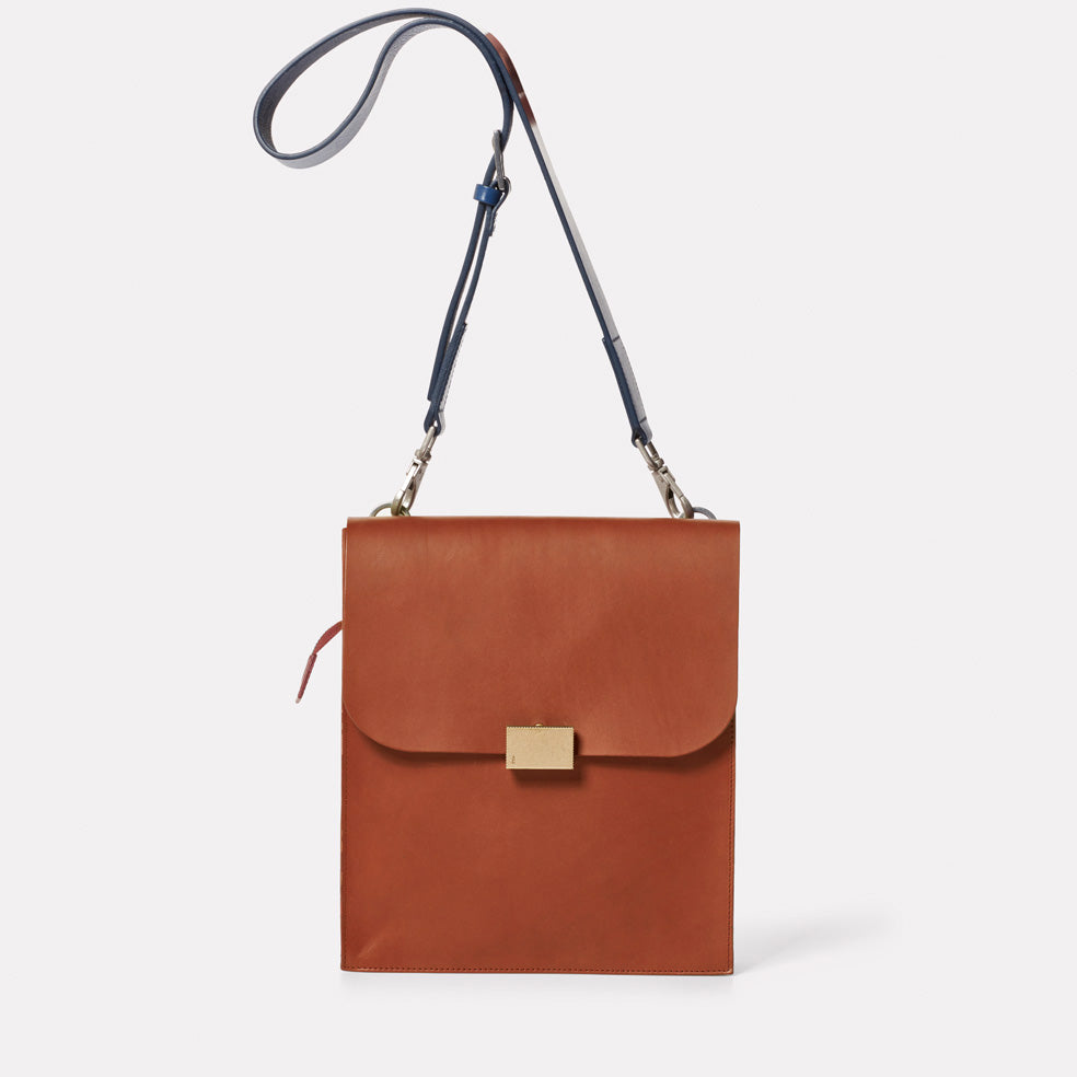 Lori Boundary Leather Crossbody Lock Bag in Oxblood