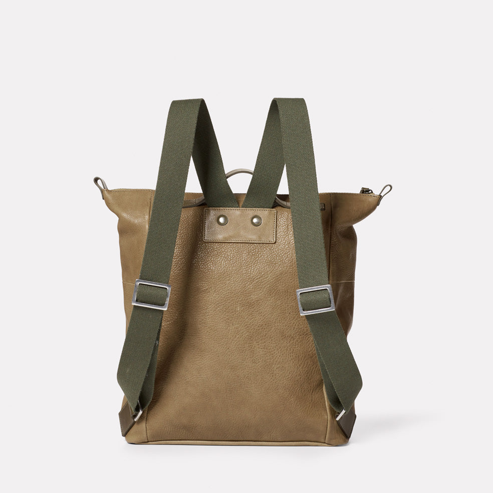 Hoy Mini Leather Backpack in Moss