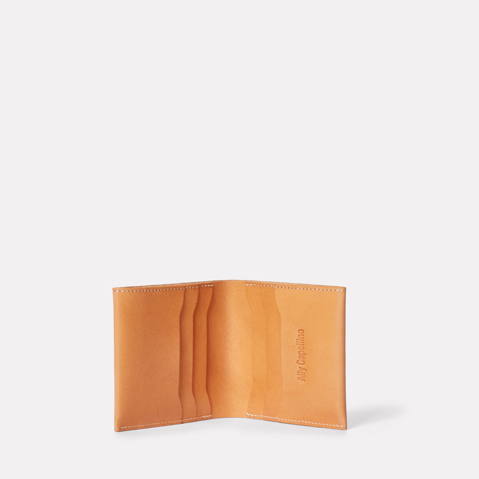Oliver Leather Wallet in Tan