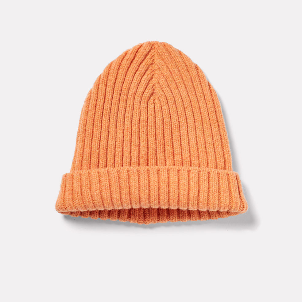 Lambswool Hat in Mango