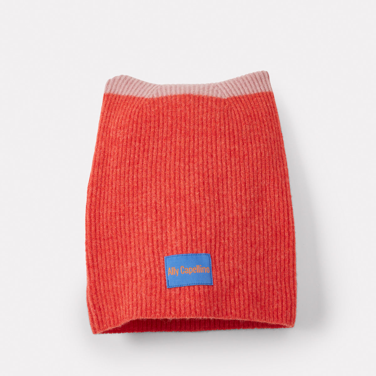 Lambswool Hat in Inferno and Pink