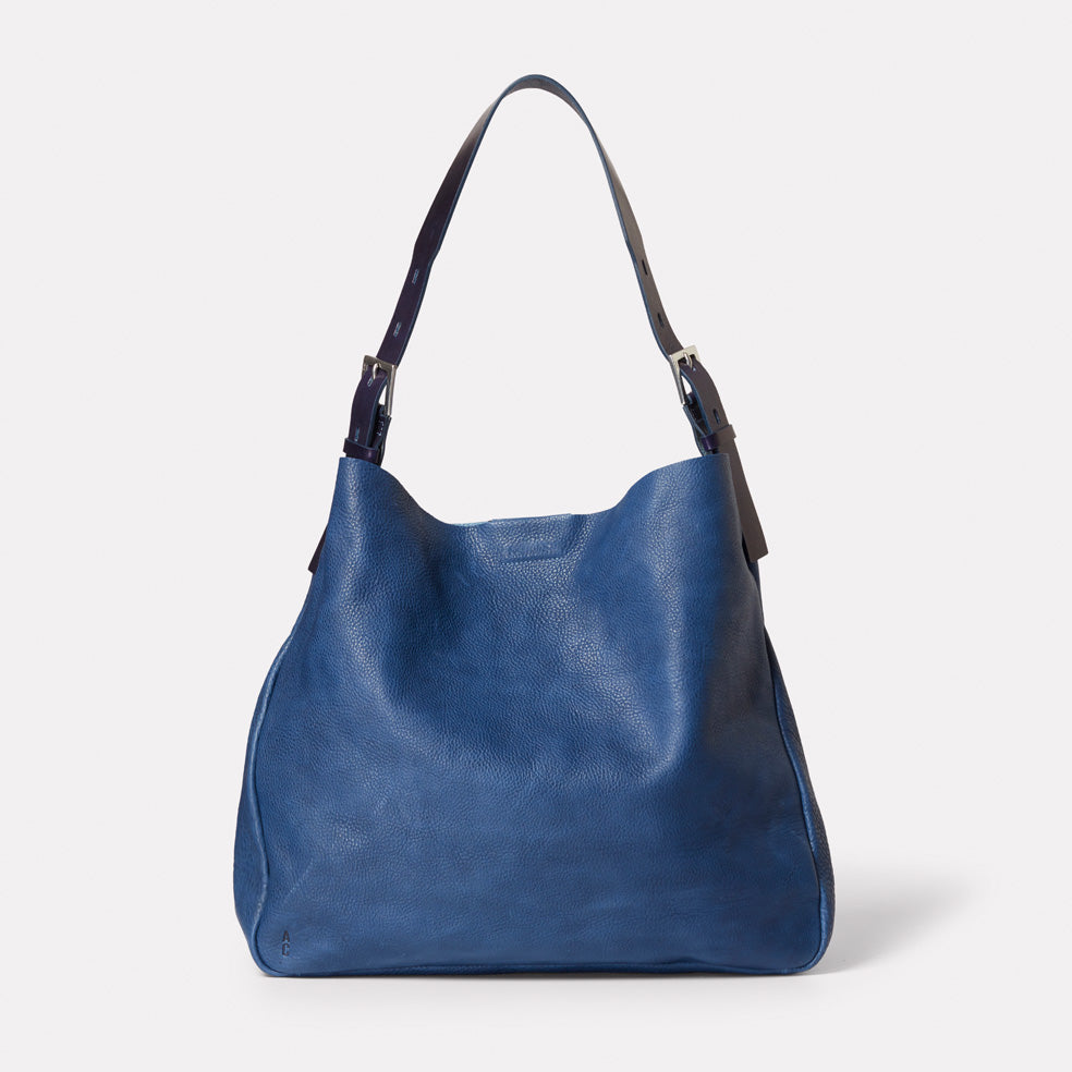 Cleve Large Calvert Leather Shoulder Bag in Navy