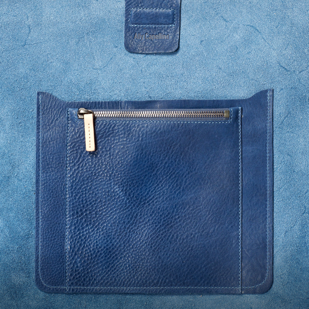Cleve Large Calvert Leather Shoulder Bag in Navy