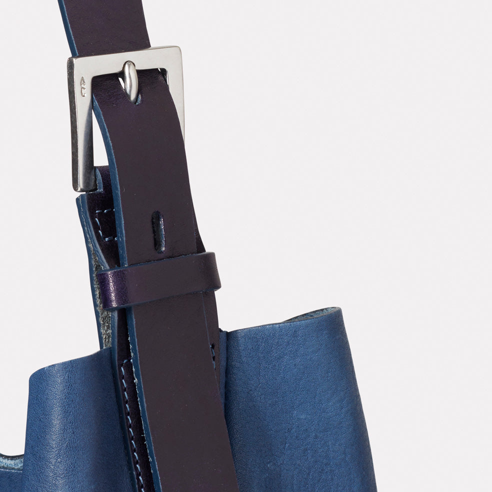 Cleve Calvert Leather Shoulder Bag in Navy