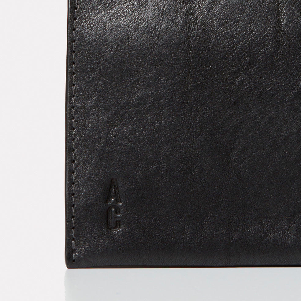 Evie Long Leather Purse in Black Old