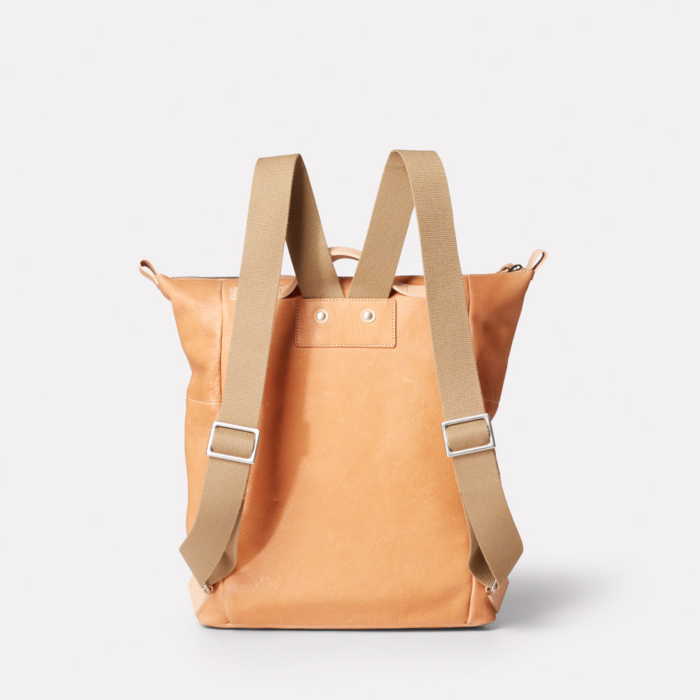 Hoy Mini Leather Backpack in Light Tan