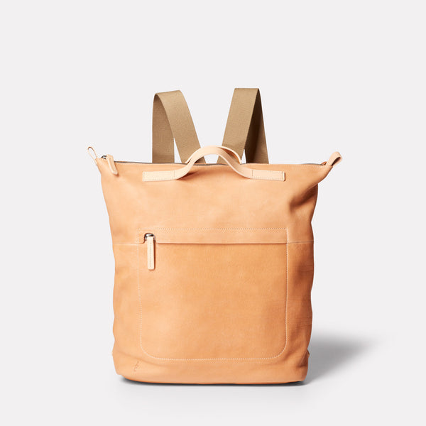 SS19, mens, womens, leather, backpack, rucksack, tan, light tan, brown, tan leather, tan rucksack, tan backpack, tan leather backpack, tan leather rucksack, brown rucksack, brown backpack, brown leather backpack, brown leather rucksack, 15 inch laptop, 13 inch laptop,