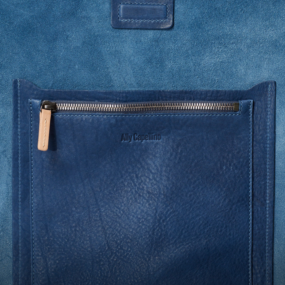Lloyd Calvert Leather Bucket Bag in Navy