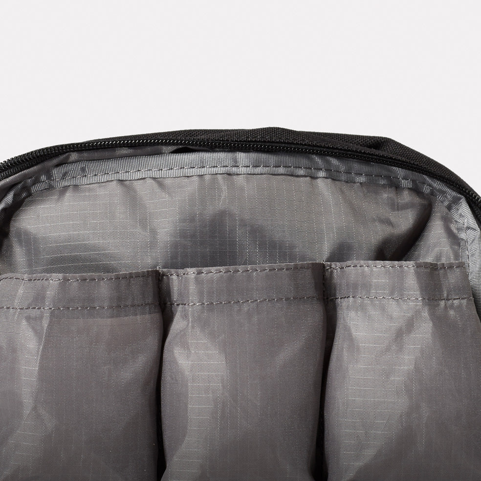 Simon Travel And Cycle Washbag in Black