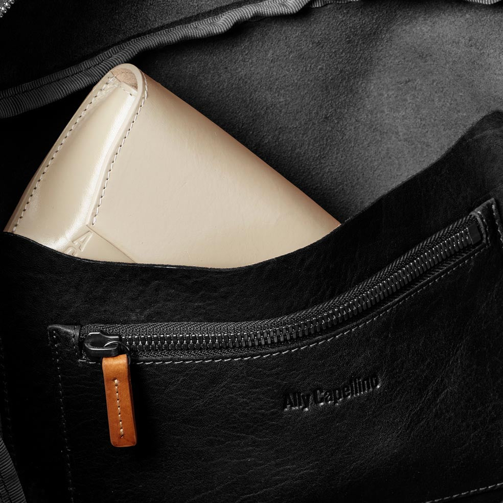 Jago Bowler Calvert Leather Bag in Black
