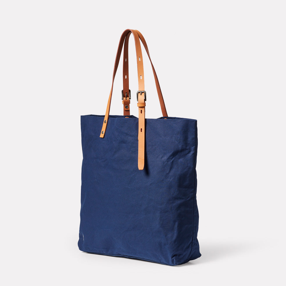 Natalie Waxed Cotton Tote Bag in Navy