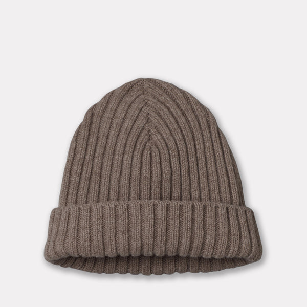 Lambswool Hat in Brown Folded