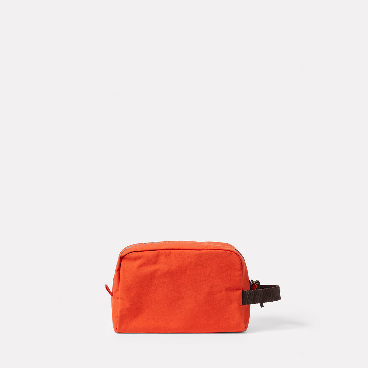 Simon Waxed Cotton Washbag in Terracotta
