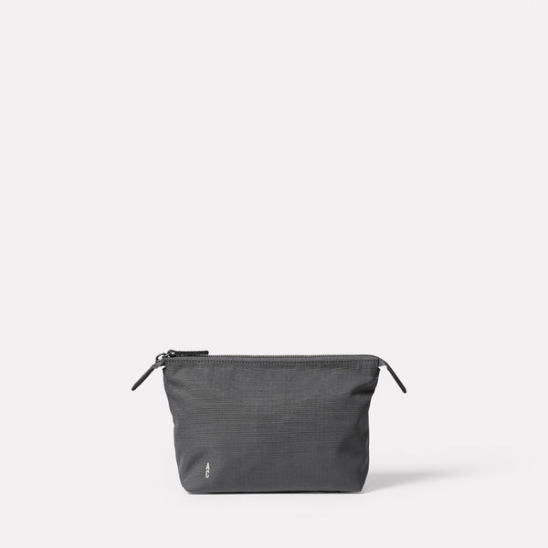 Steve Recycled Ripstop Nylon Washbag front