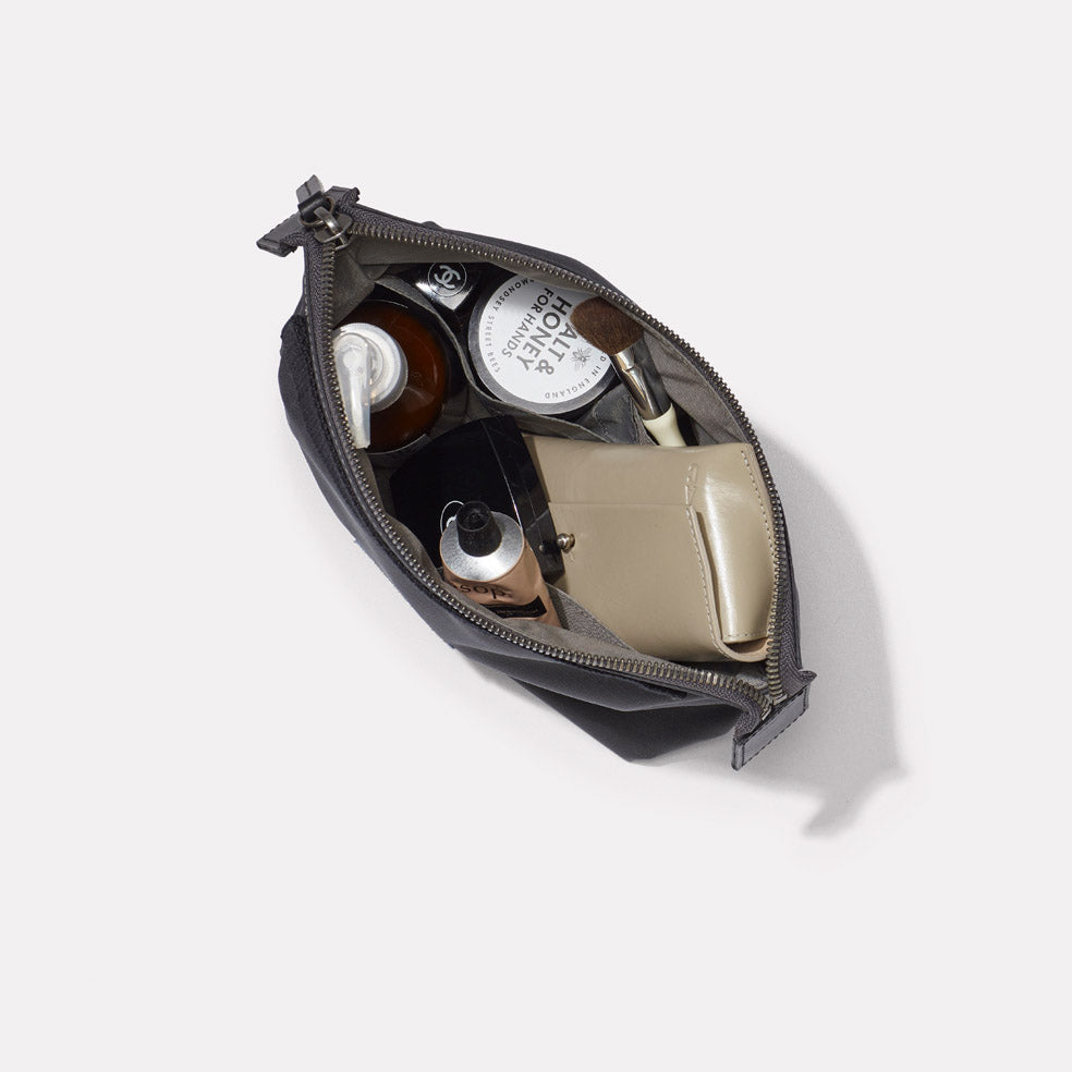 Steve Recycled Ripstop Nylon Washbag in Dark Grey