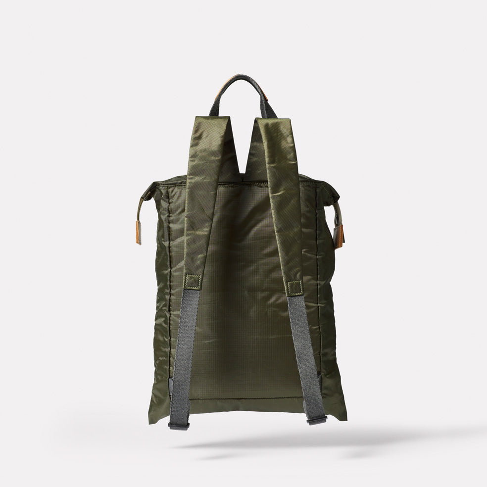 Harry Packable Zip Top Tote/Backpack in Khaki