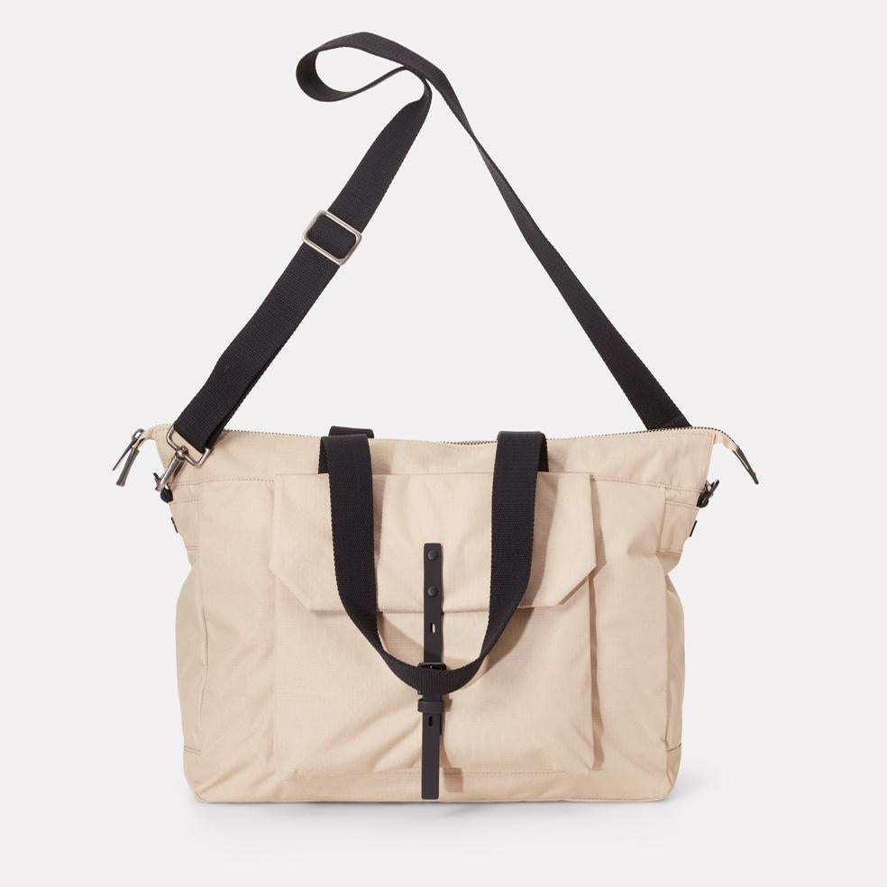 Teddy Ripstop Holdall in Oatmeal